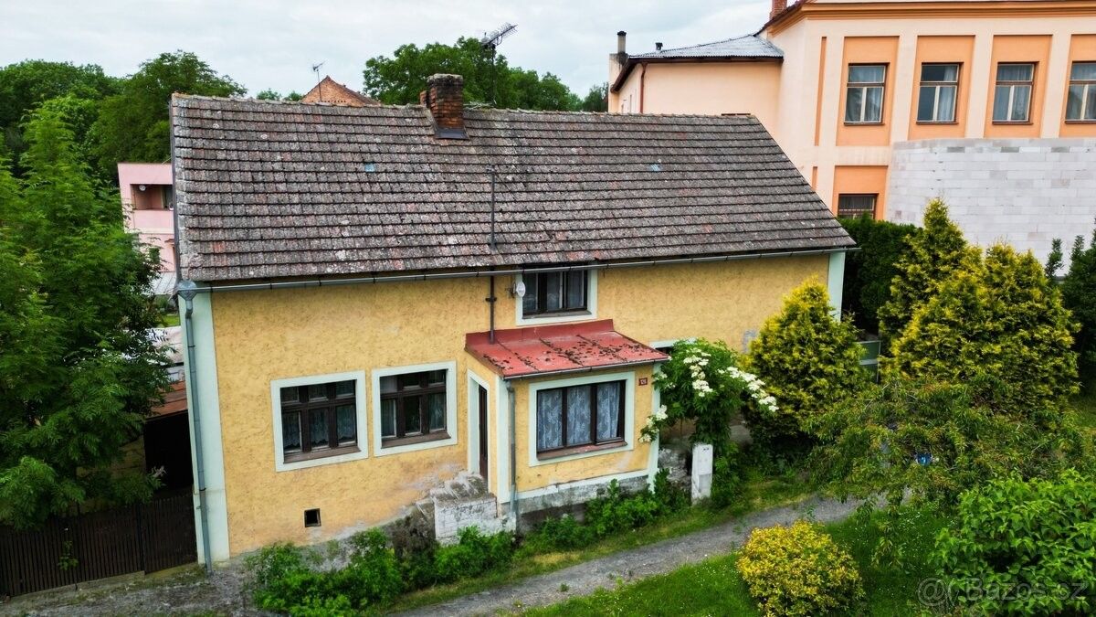 Prodej dům - Křesetice, 285 47, 204 m²