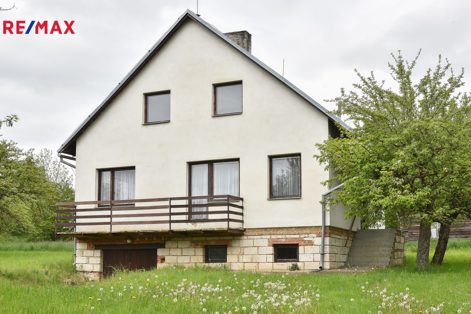 Prodej dům - Oselce, 153 m²