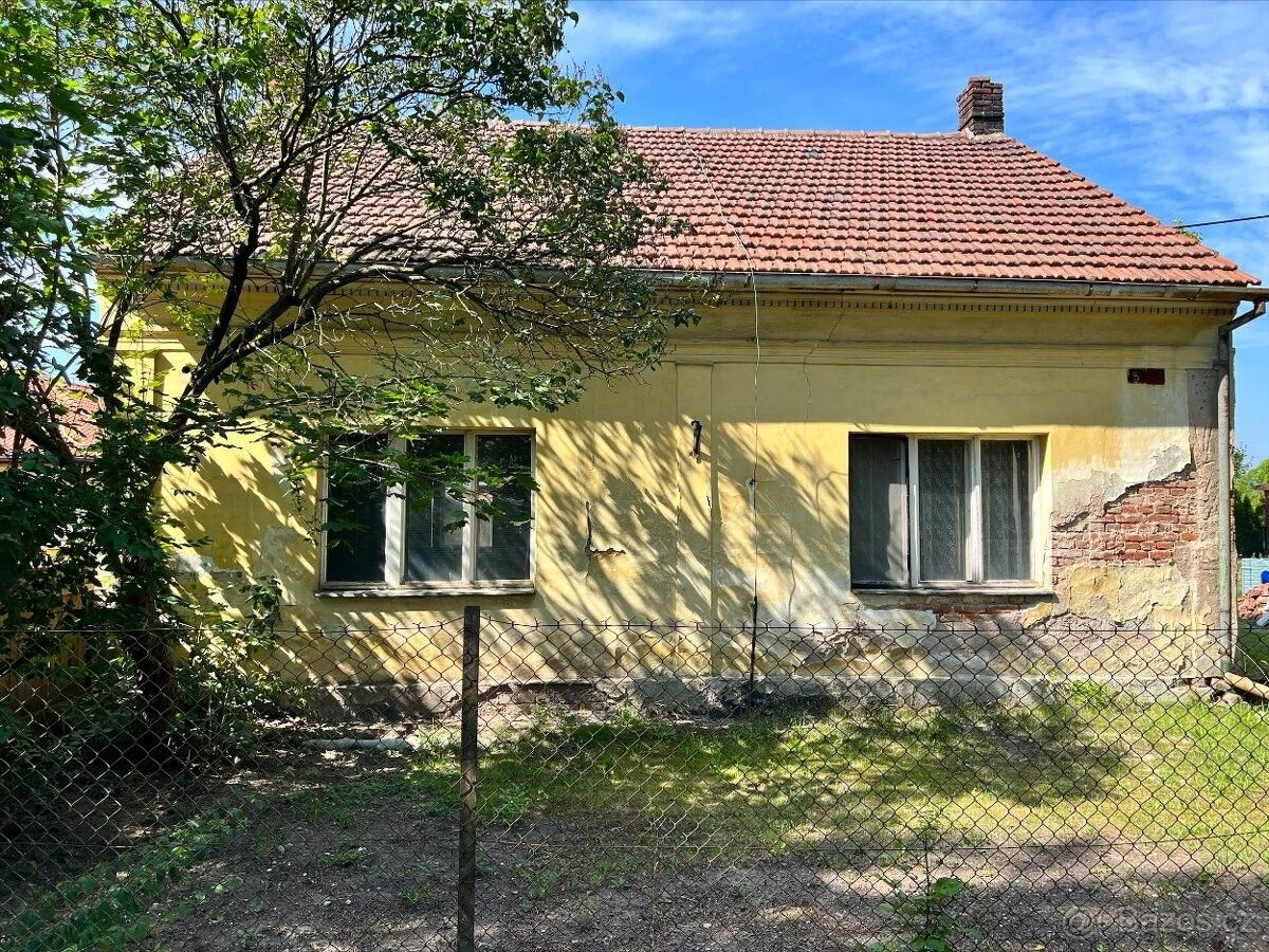 Prodej dům - Hradec Králové, 503 01, 545 m²