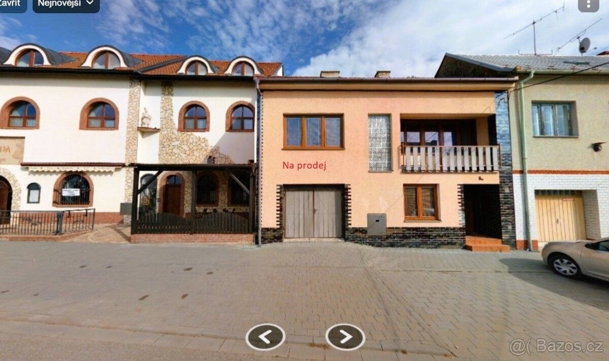 Prodej dům - Hustopeče u Brna, 693 01