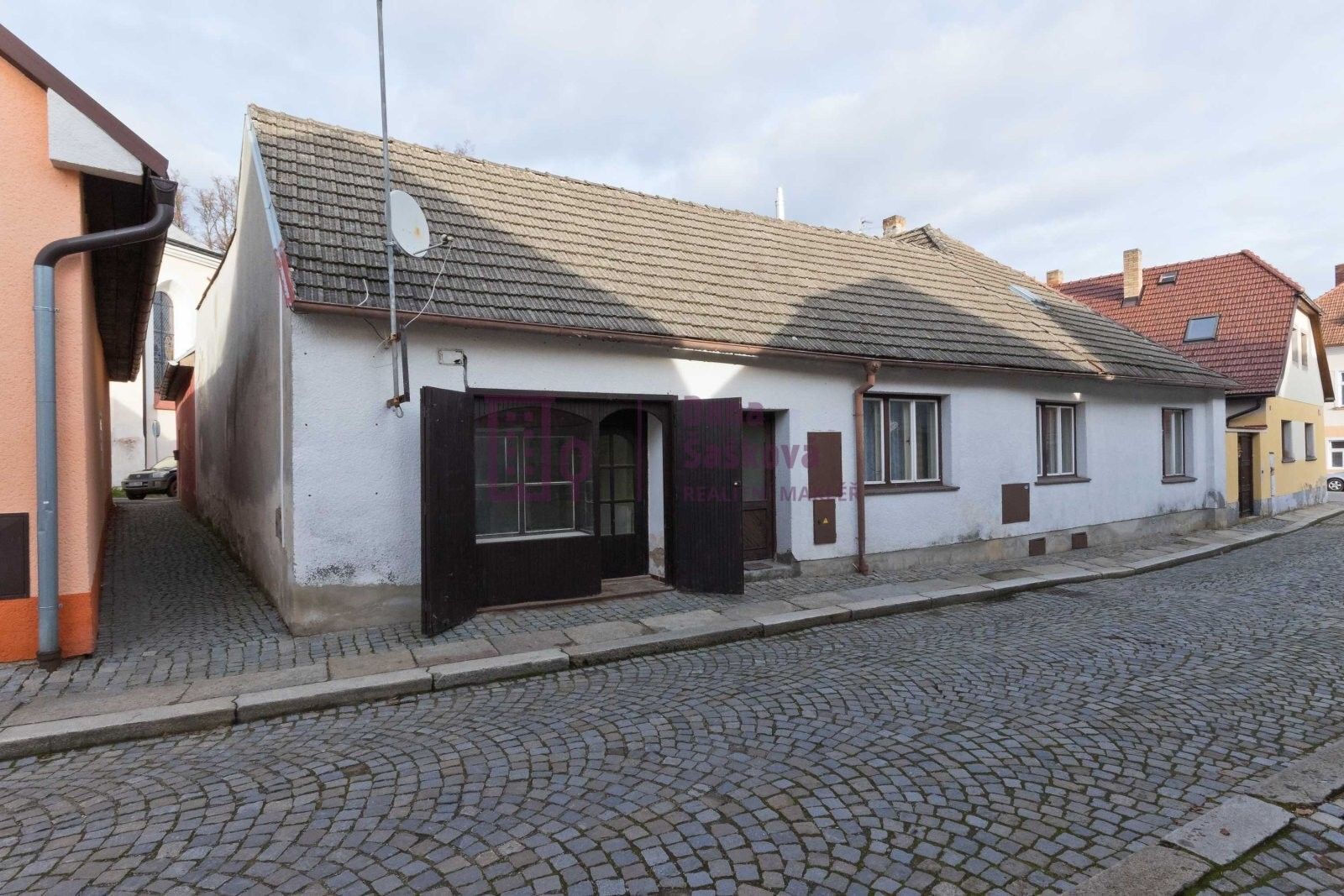Prodej dům - Dobšova, Kamenice nad Lipou, 197 m²