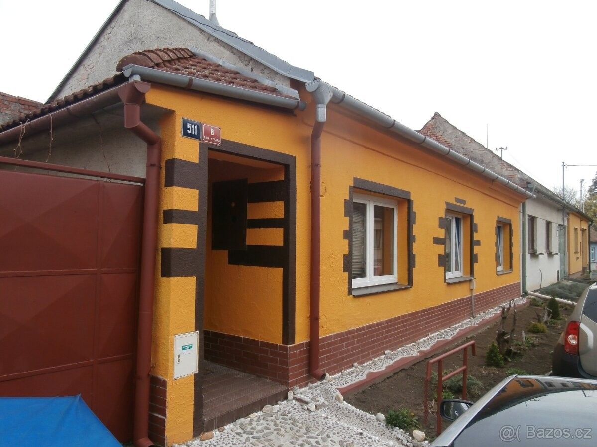 Prodej dům - Dubňany, 696 03