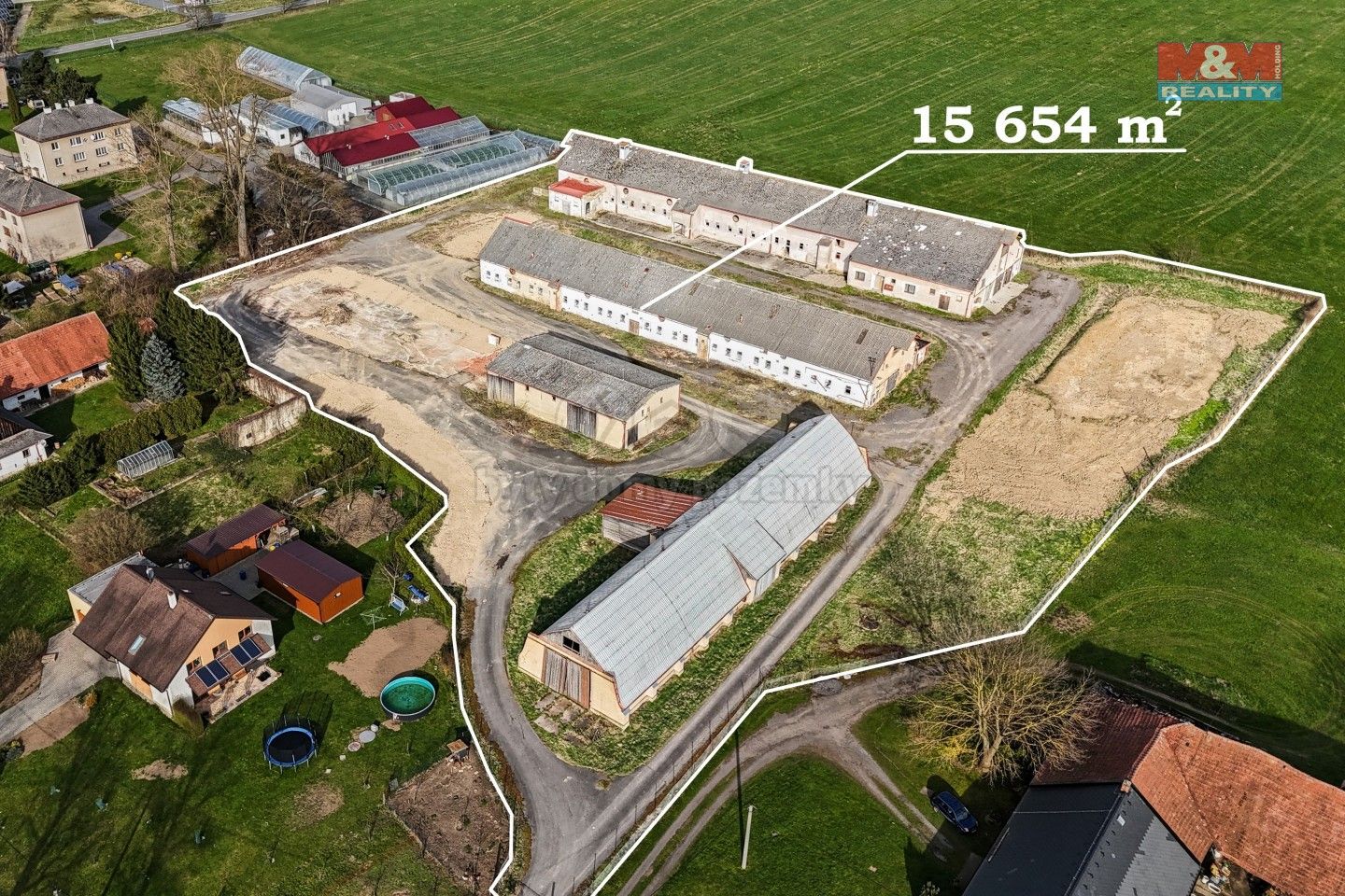 Výrobní prostory, Sázava, 3 719 m²