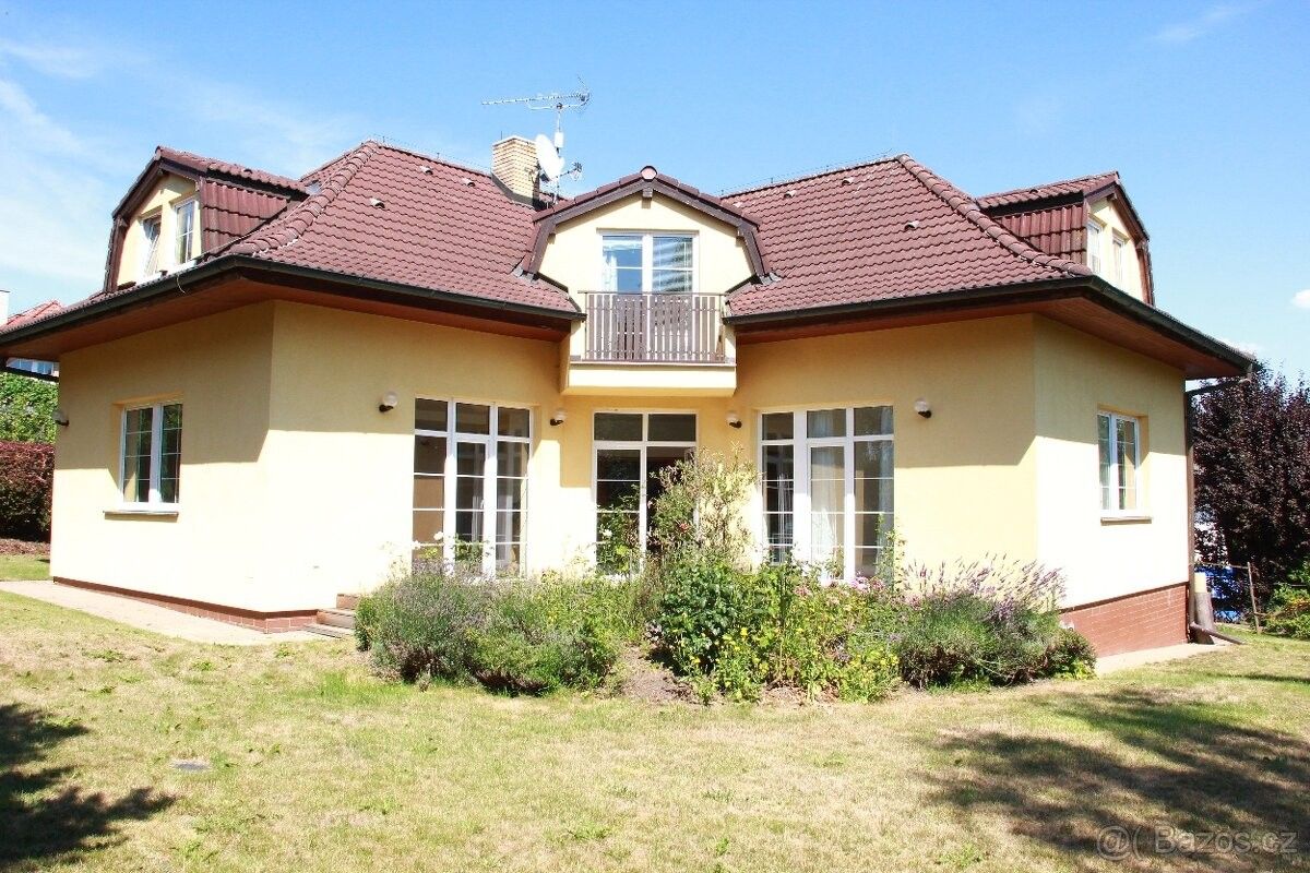 Prodej dům - Dolní Břežany, 252 41, 60 m²