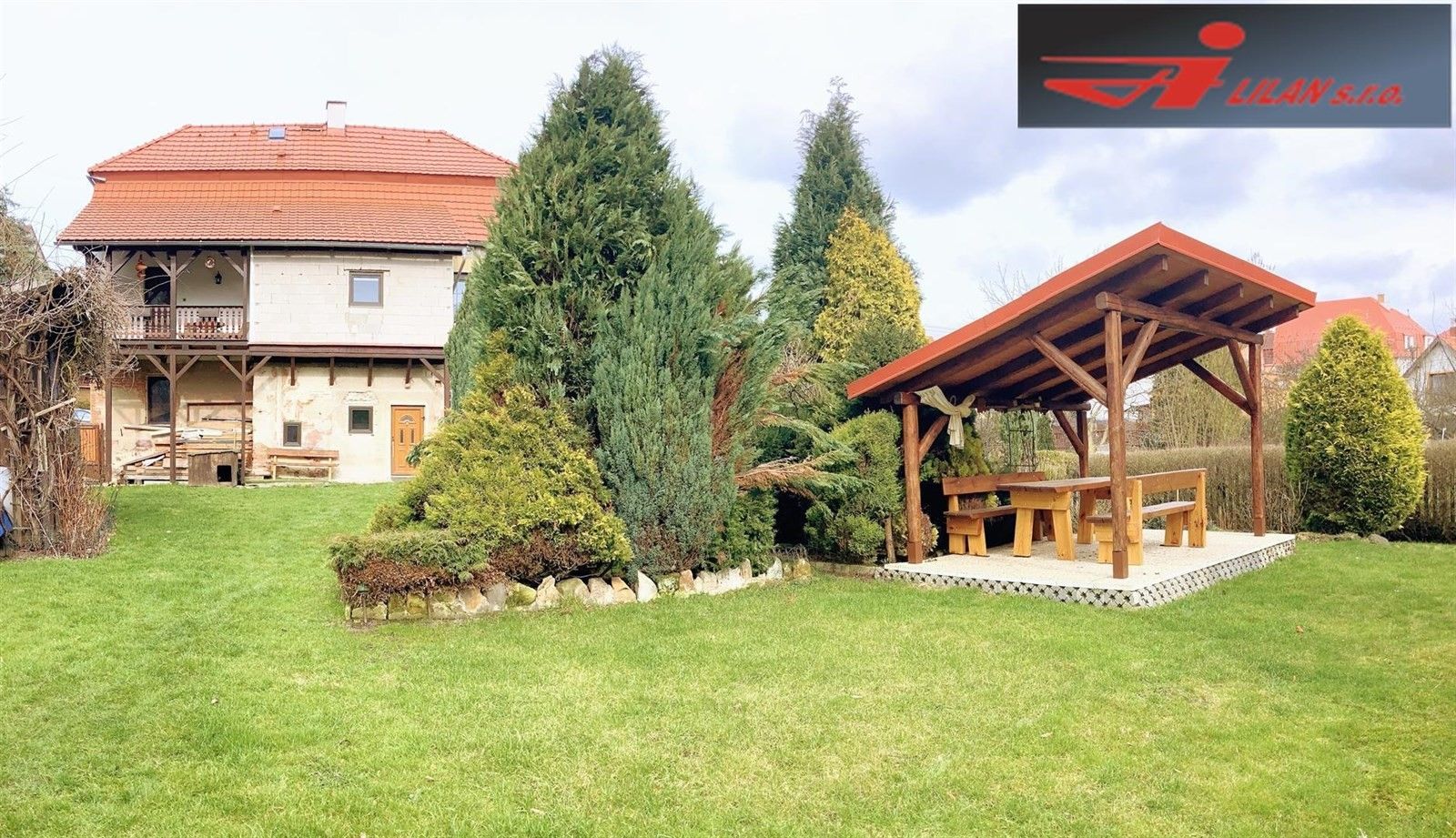 Prodej dům - Benešov nad Ploučnicí, 335 m²