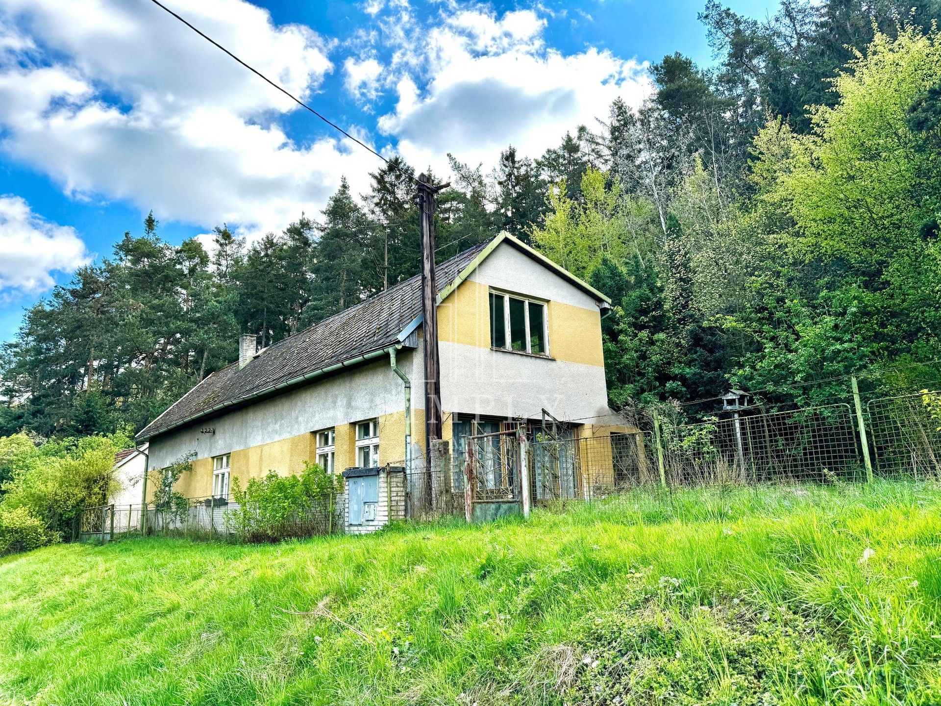 Prodej dům - Čisovice, 180 m²
