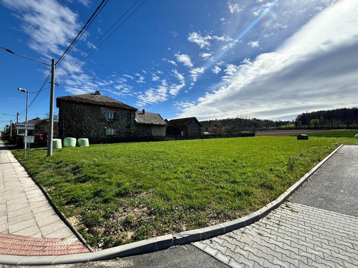 Prodej pozemek pro bydlení - Mokré Lazce, 747 62, 1 726 m²