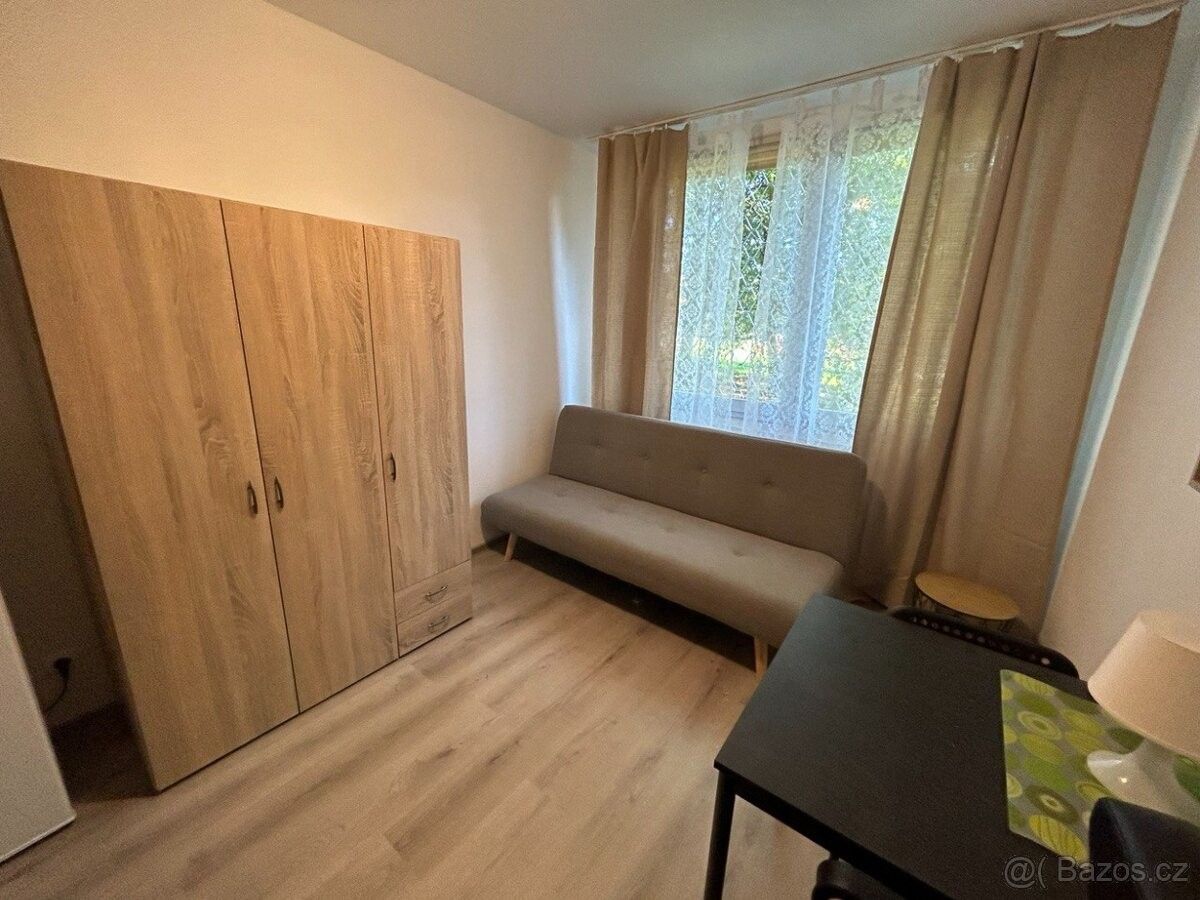 Pronájem byt 1+kk - Praha, 190 00, 20 m²