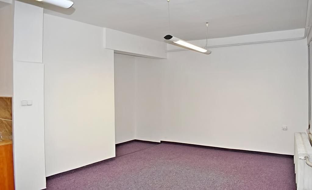 Pronájem kancelář - Kobližná, Brno, 39 m²