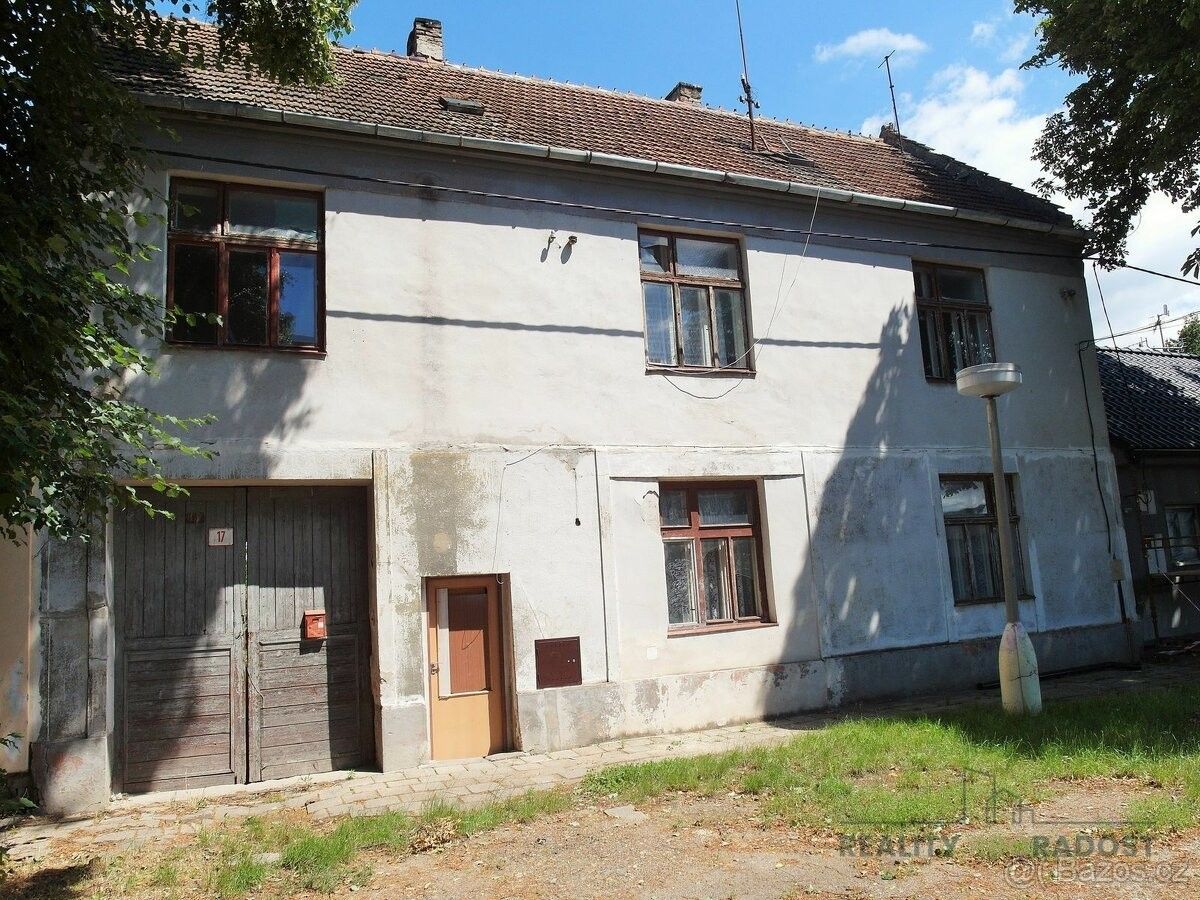 Prodej dům - Břeclav, 690 02, 620 m²