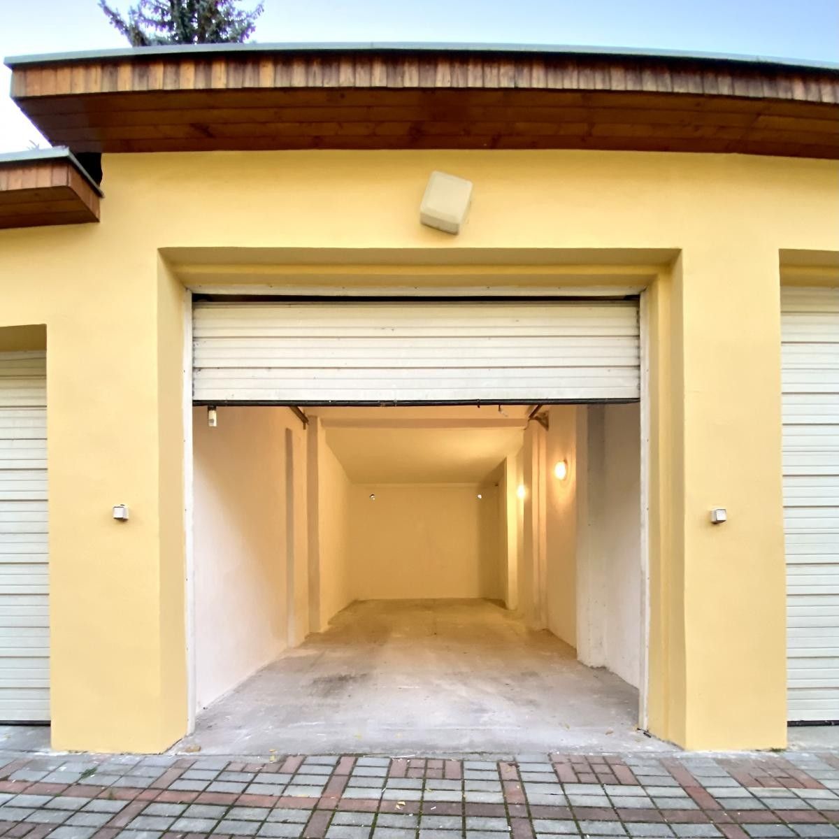 Pronájem garáž - Bulharská, Česká Lípa, 31 m²