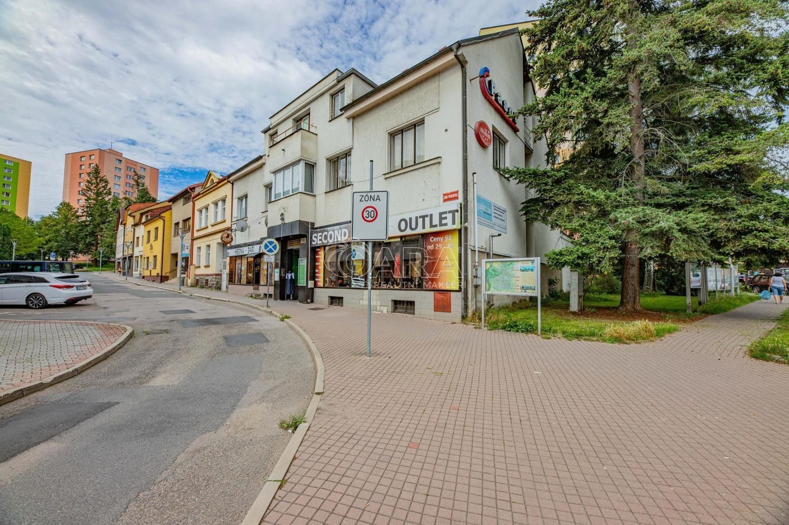 Prodej komerční - Jana Masaryka, Vlašim, 728 m²