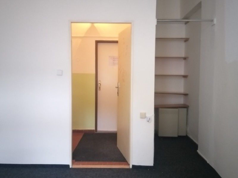 Kanceláře, Cheb, 11 m²
