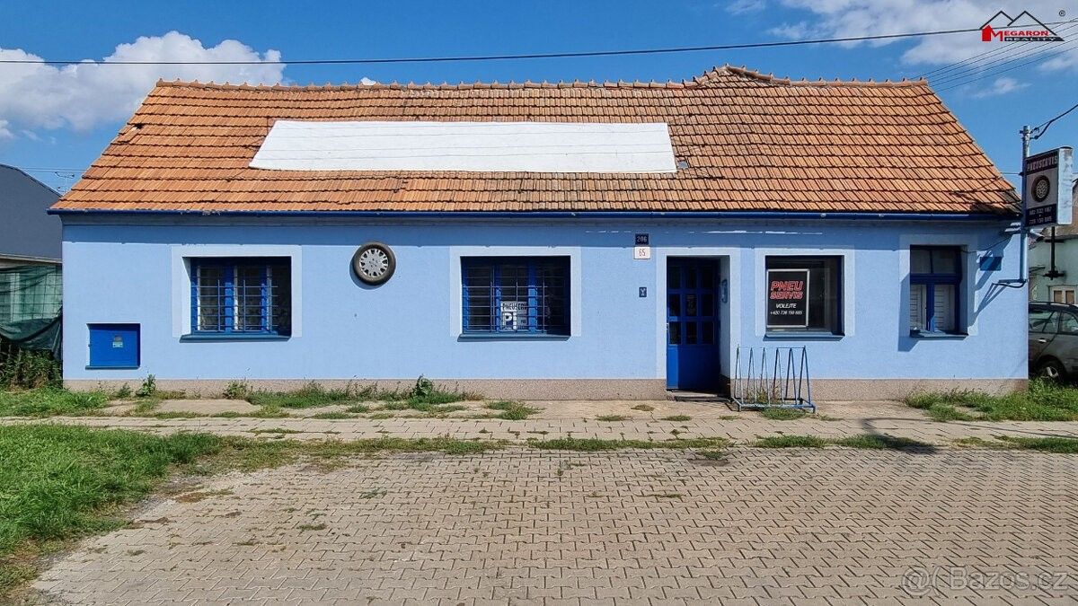 Prodej dům - Břeclav, 691 41, 214 m²