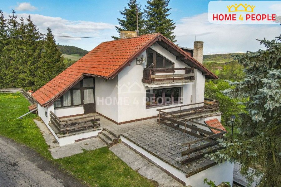Prodej rodinný dům - Dučice, Přerubenice, 207 m²