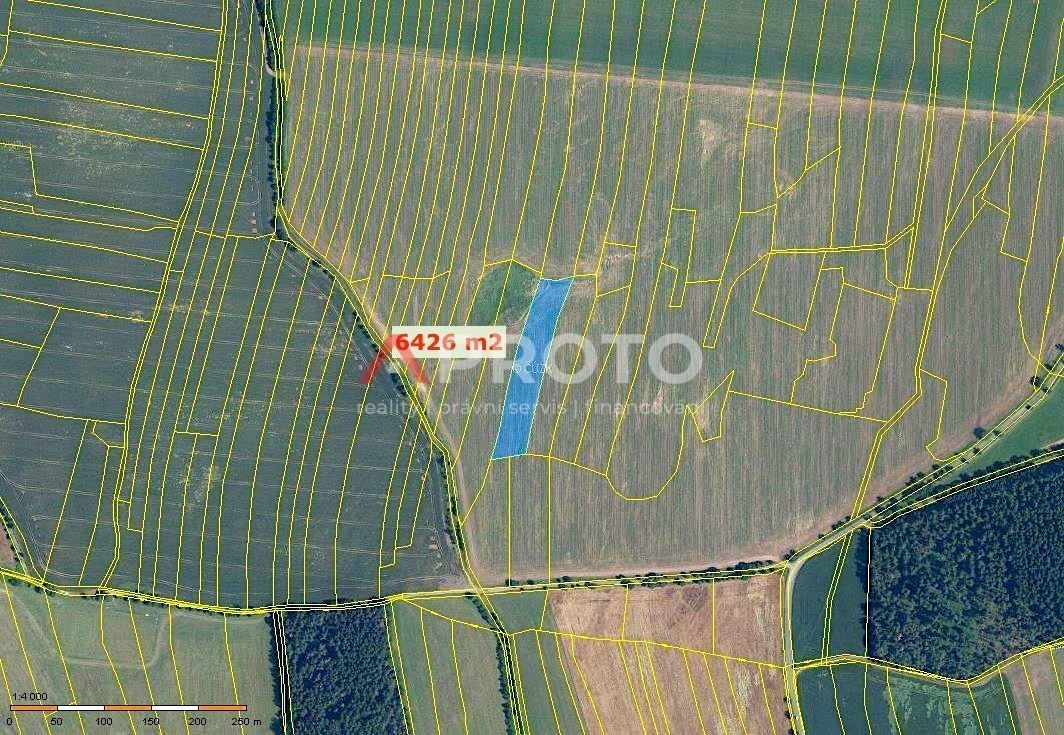 Prodej zemědělský pozemek - Drahlín, 6 426 m²
