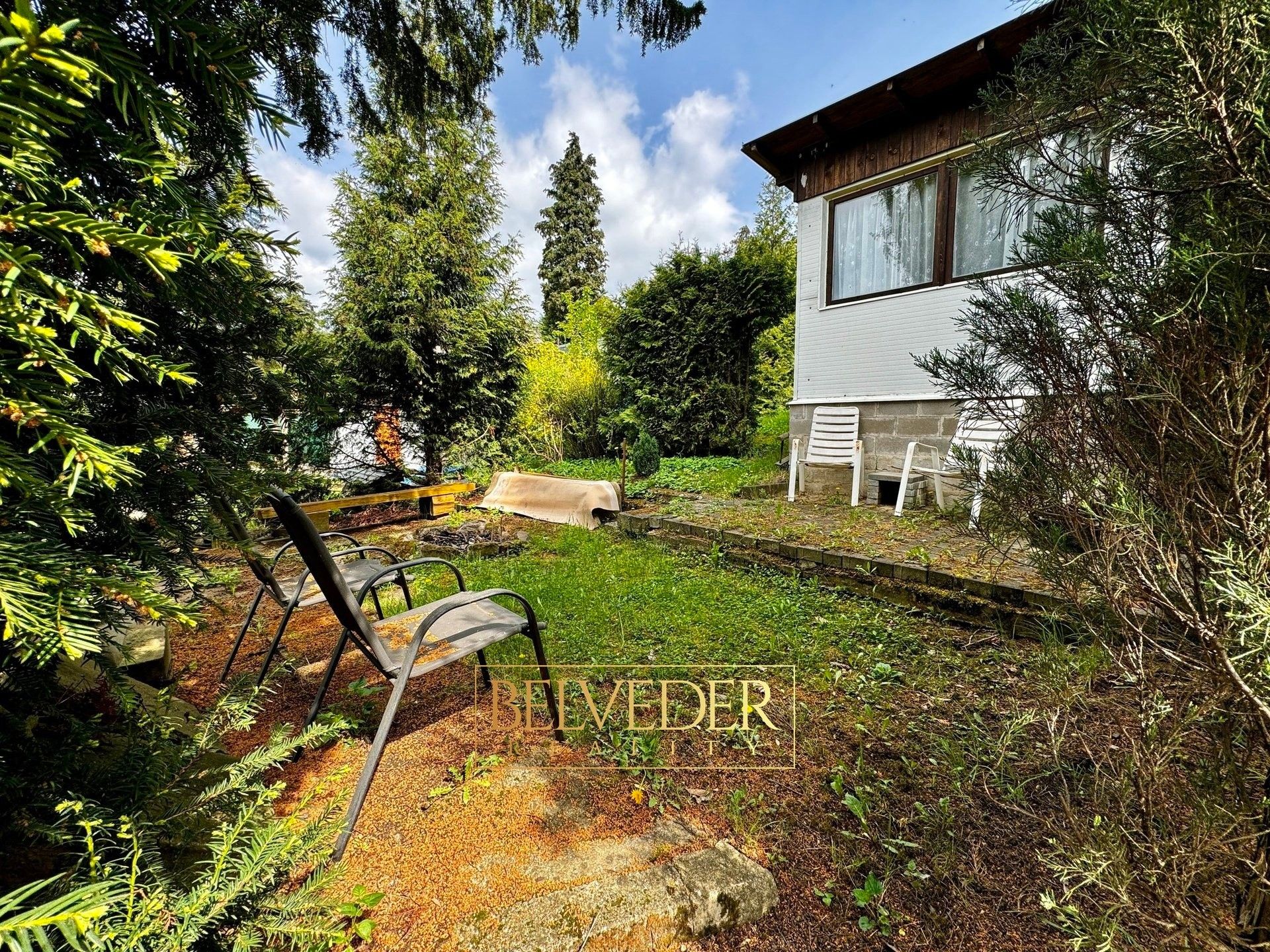 Zahrady, Teplice, 410 m²