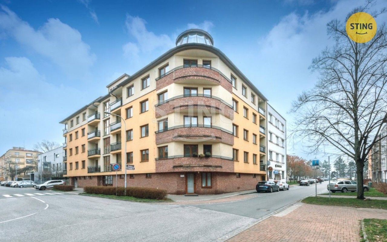 Prodej byt 4+1 - Nerudova, Pardubice, 175 m²