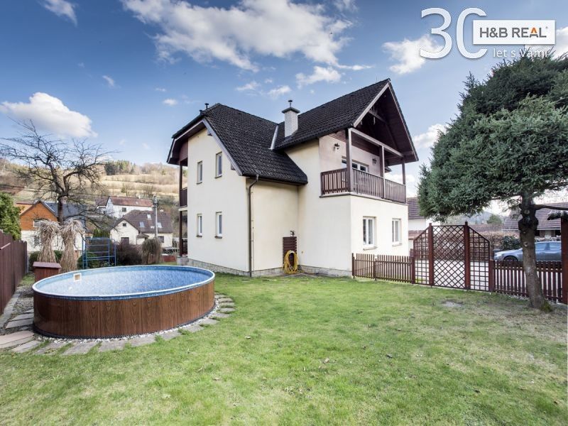 Prodej rodinný dům - Horní Jasenka, Vsetín, 340 m²