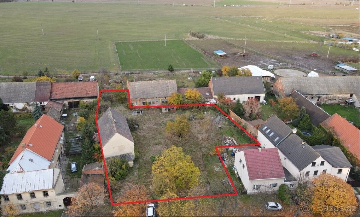 Prodej pozemek pro bydlení - Droužkovice, 431 44, 2 361 m²