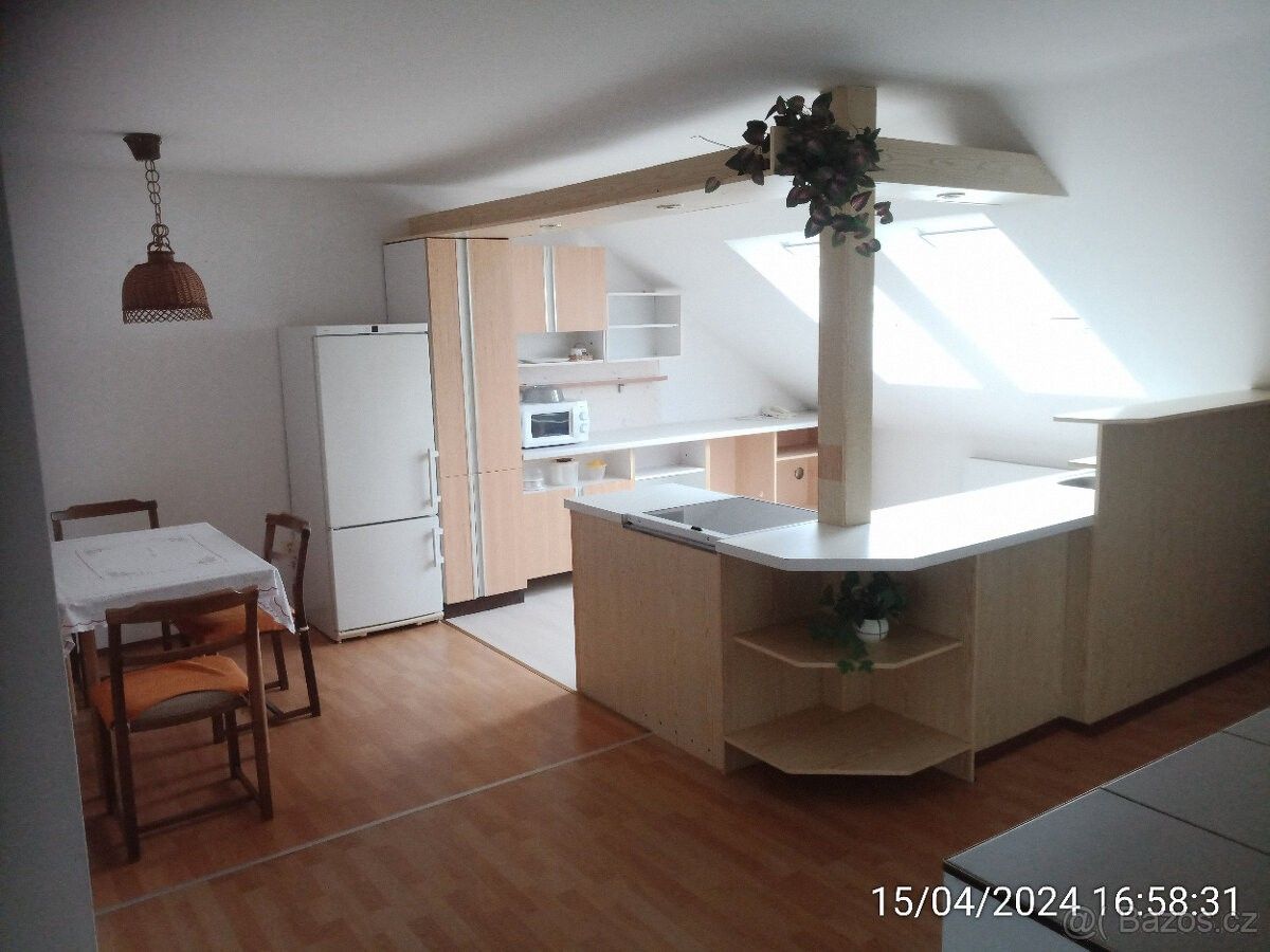 Pronájem byt 2+kk - Brno, 642 00, 100 m²