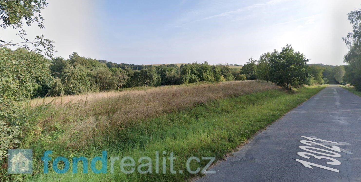 Prodej pozemek - Dolní Kralovice, 1 241 m²