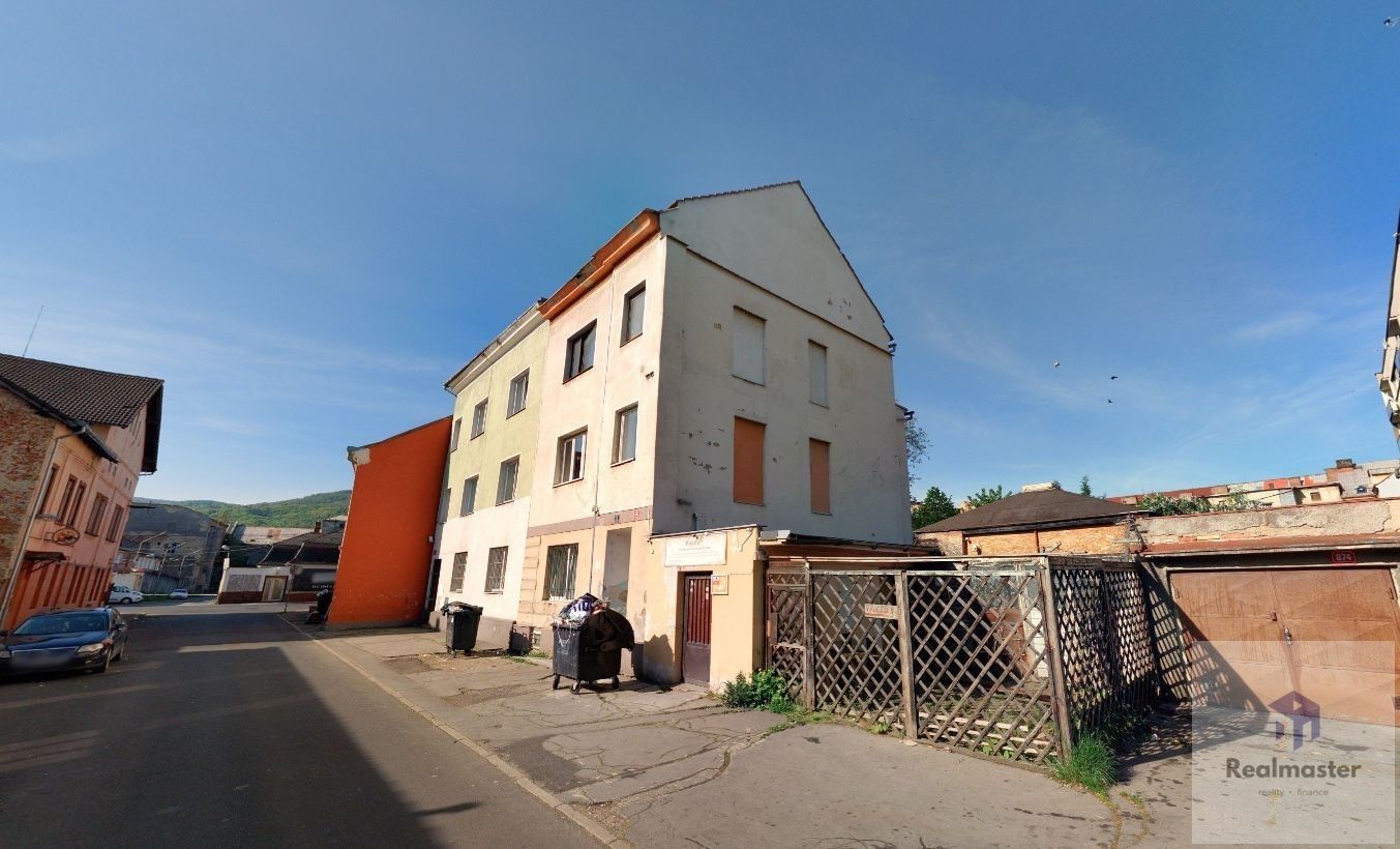 Rodinné domy, Družstevní, Ústí nad Labem, 240 m²