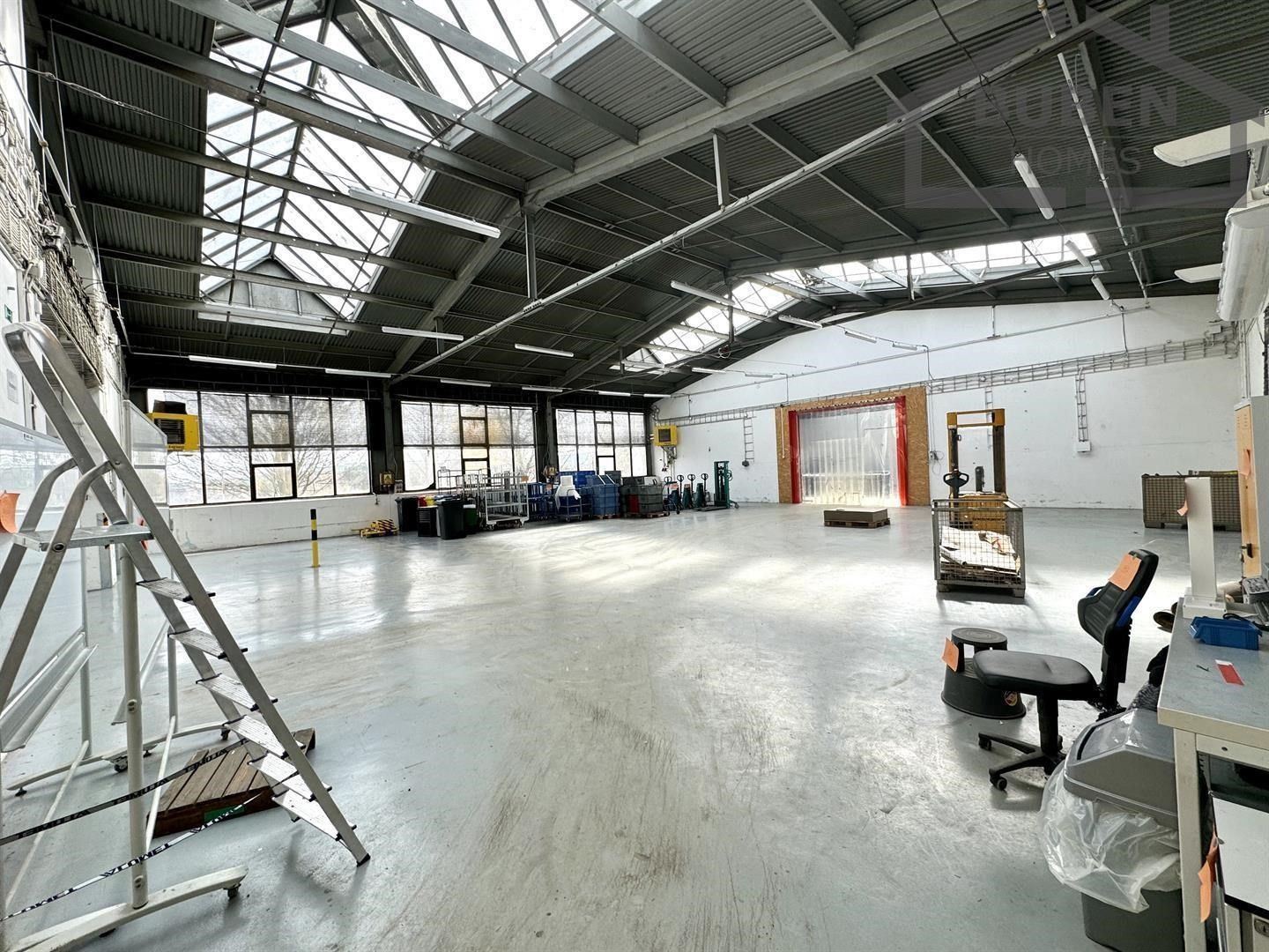 Výrobní prostory, Stráž, 1 400 m²