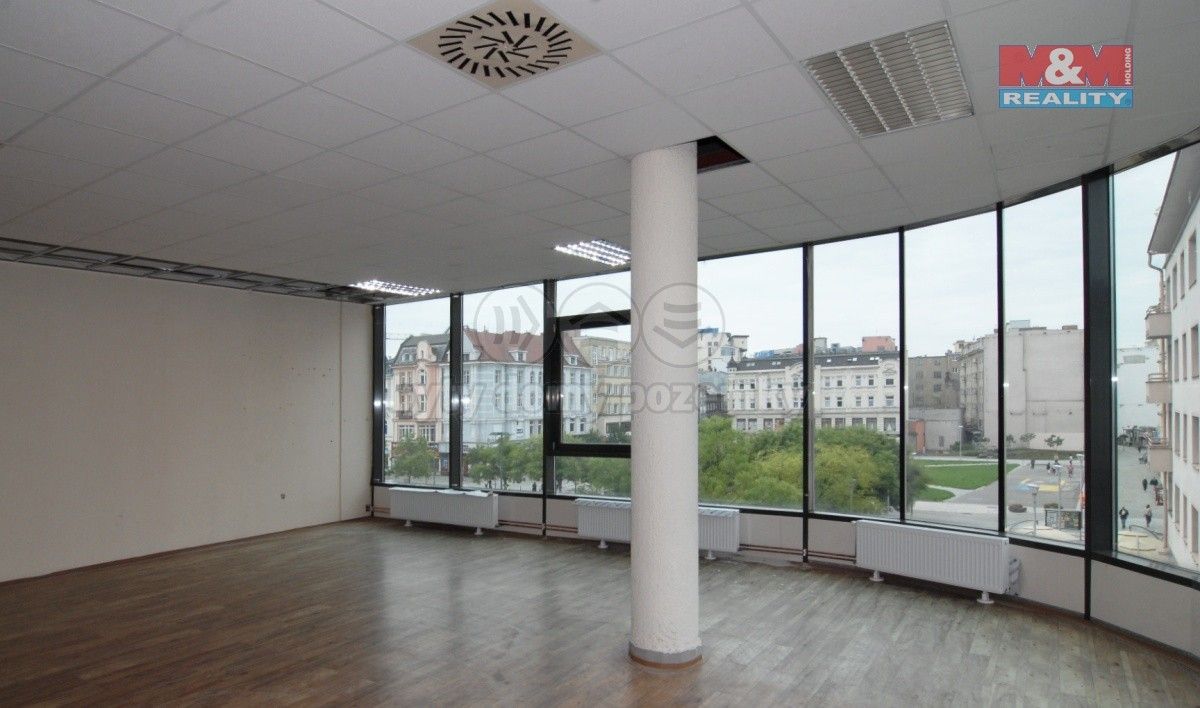 Pronájem kancelář - Masarykovo náměstí, Ostrava, 210 m²