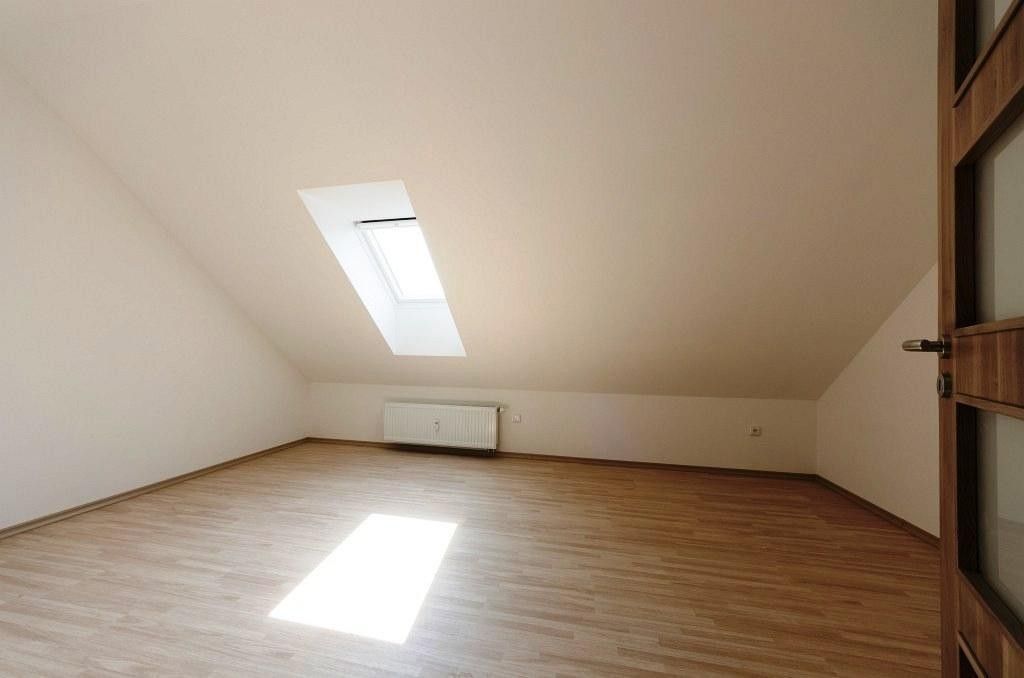 Prodej byt 3+kk - Slunečný vrch, Chýnov, 72 m²