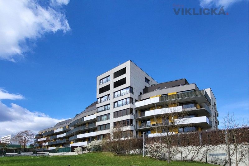 Prodej byt 3+kk - Praha, 152 00, 69 m²