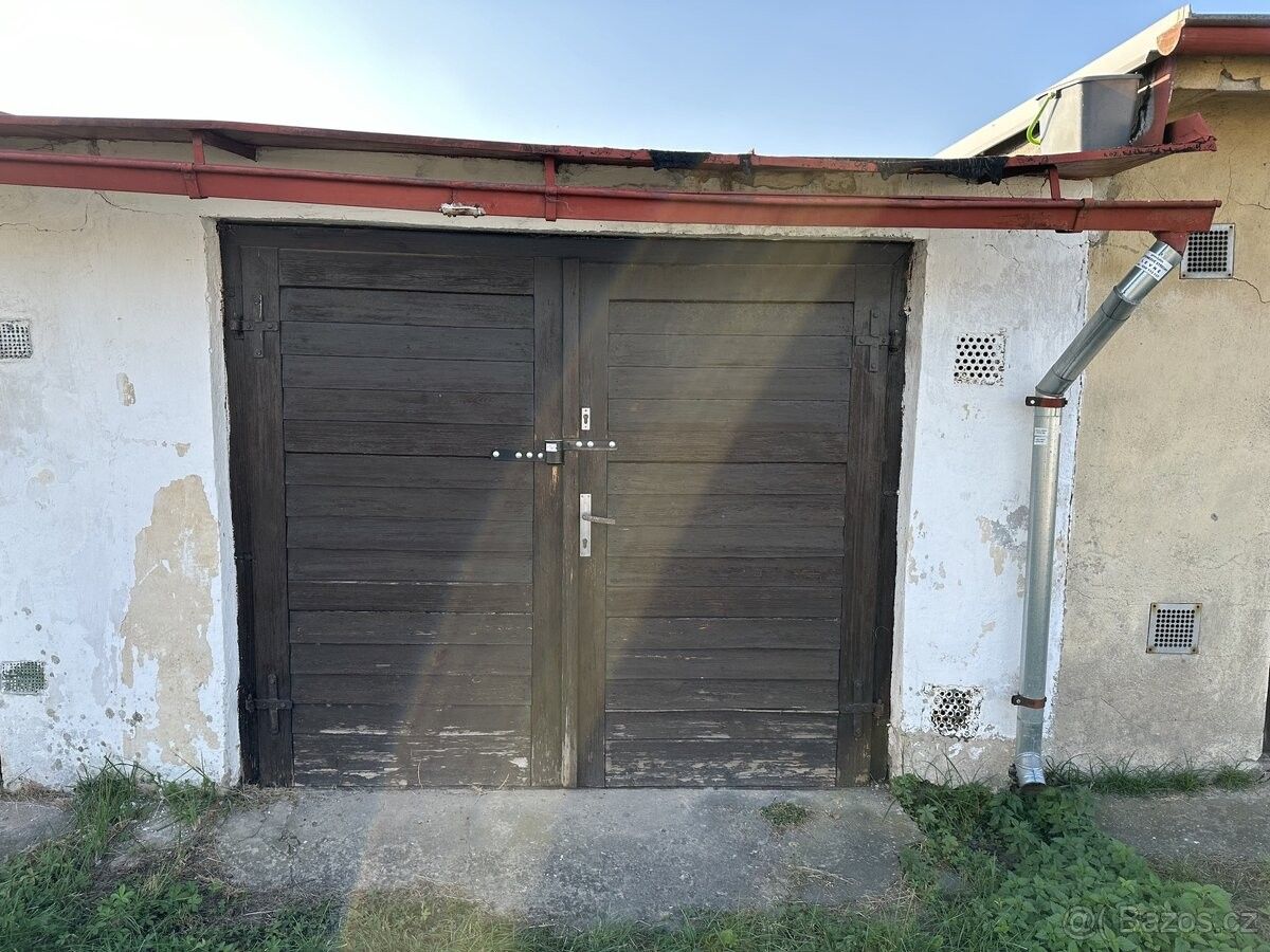 Pronájem garáž - Jičín, 506 01, 19 m²