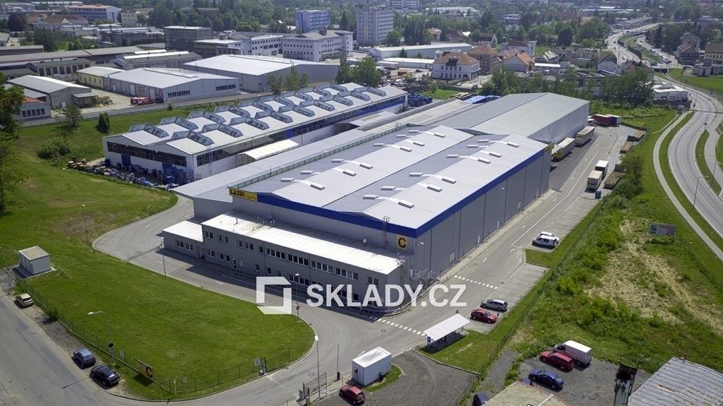 Sklady, České Budějovice, 2 000 m²