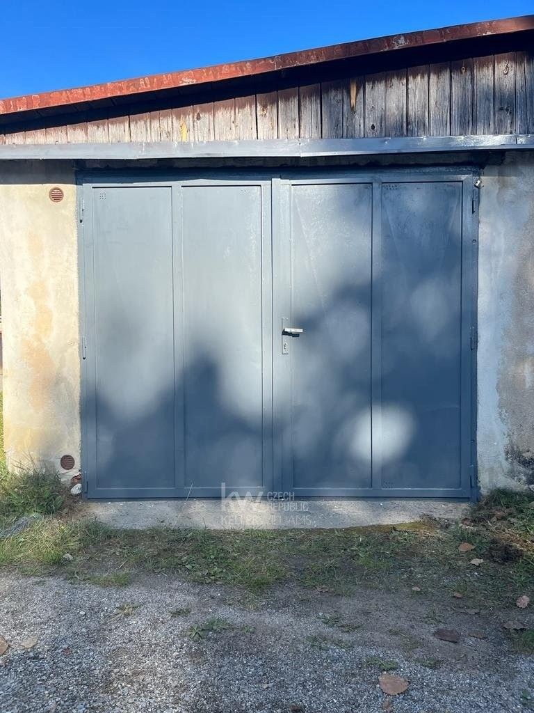 Pronájem garáž - Vyšný, Český Krumlov, Česko, 16 m²