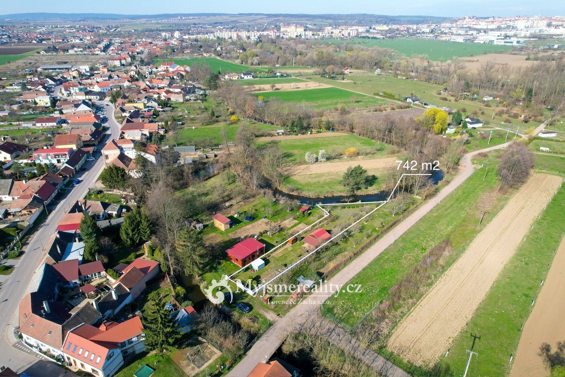 Zahrady, Oblekovice, Znojmo, Česko, 761 m²