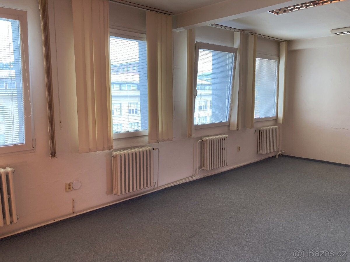 Kanceláře, Blansko, 678 01, 27 m²