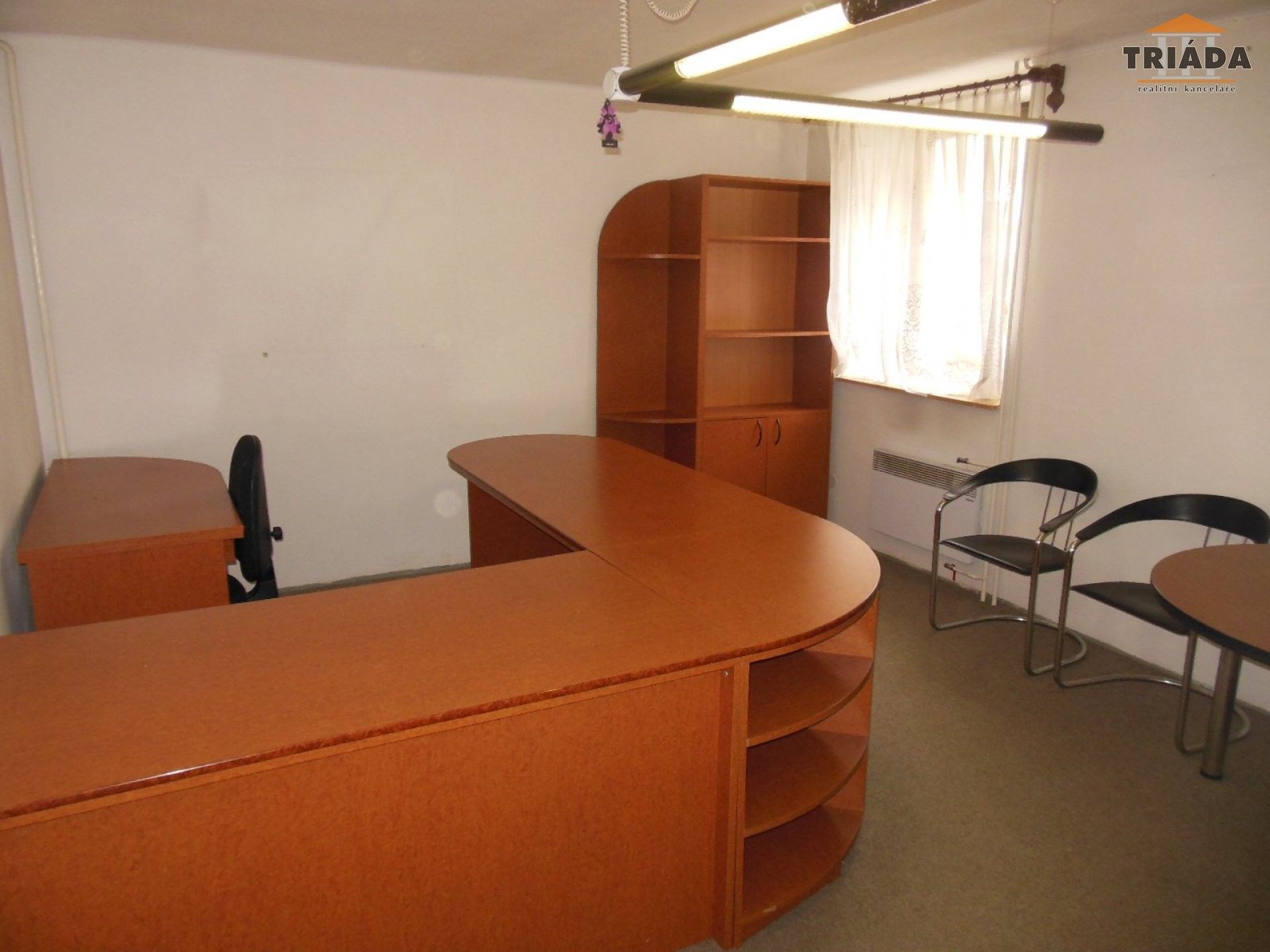 Kanceláře, Tázlerova, Turnov, 23 m²