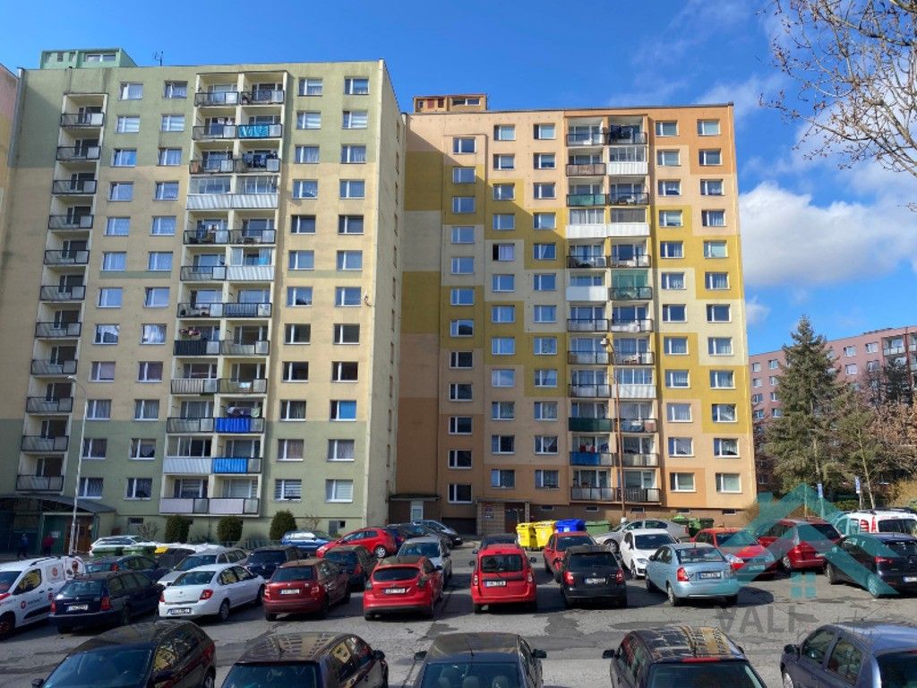 Prodej byt 1+1 - Holešická, Chomutov, Česko, 42 m²