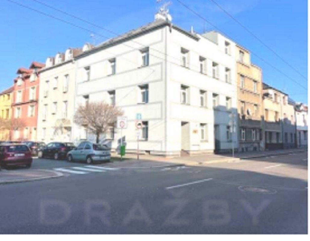 Prodej byt 2+1 - Teplého, Pardubice, 41 m²