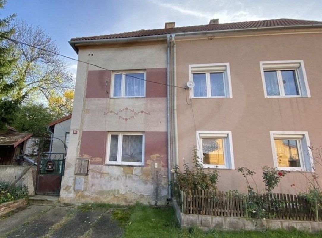 Prodej rodinný dům - Bečov, 80 m²
