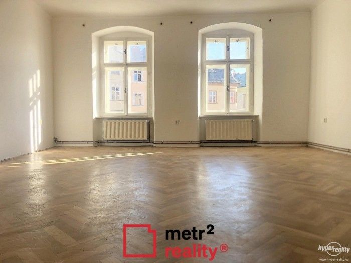 Pronájem byt 2+1 - Dolní náměstí, Olomouc, 93 m²