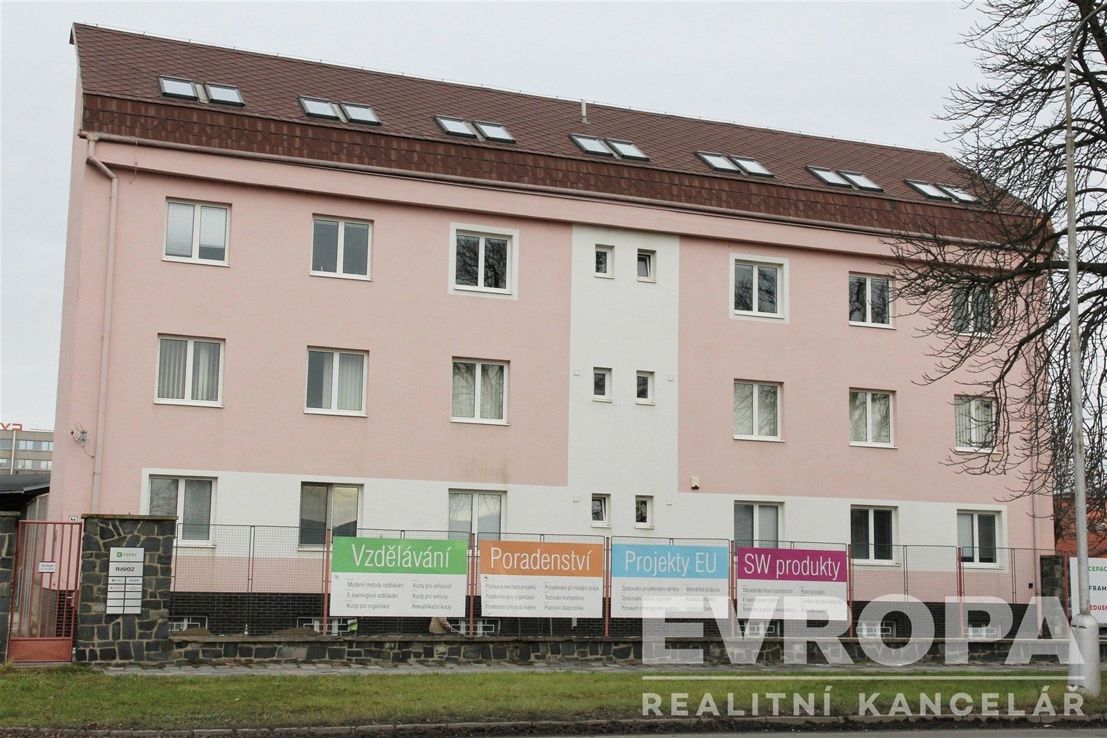 Kanceláře, Tovární, Olomouc, 12 m²