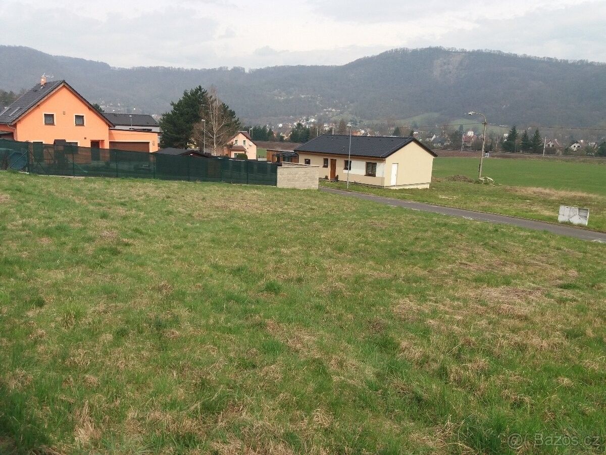 Prodej pozemek - Ústí nad Labem, 400 03, 886 m²