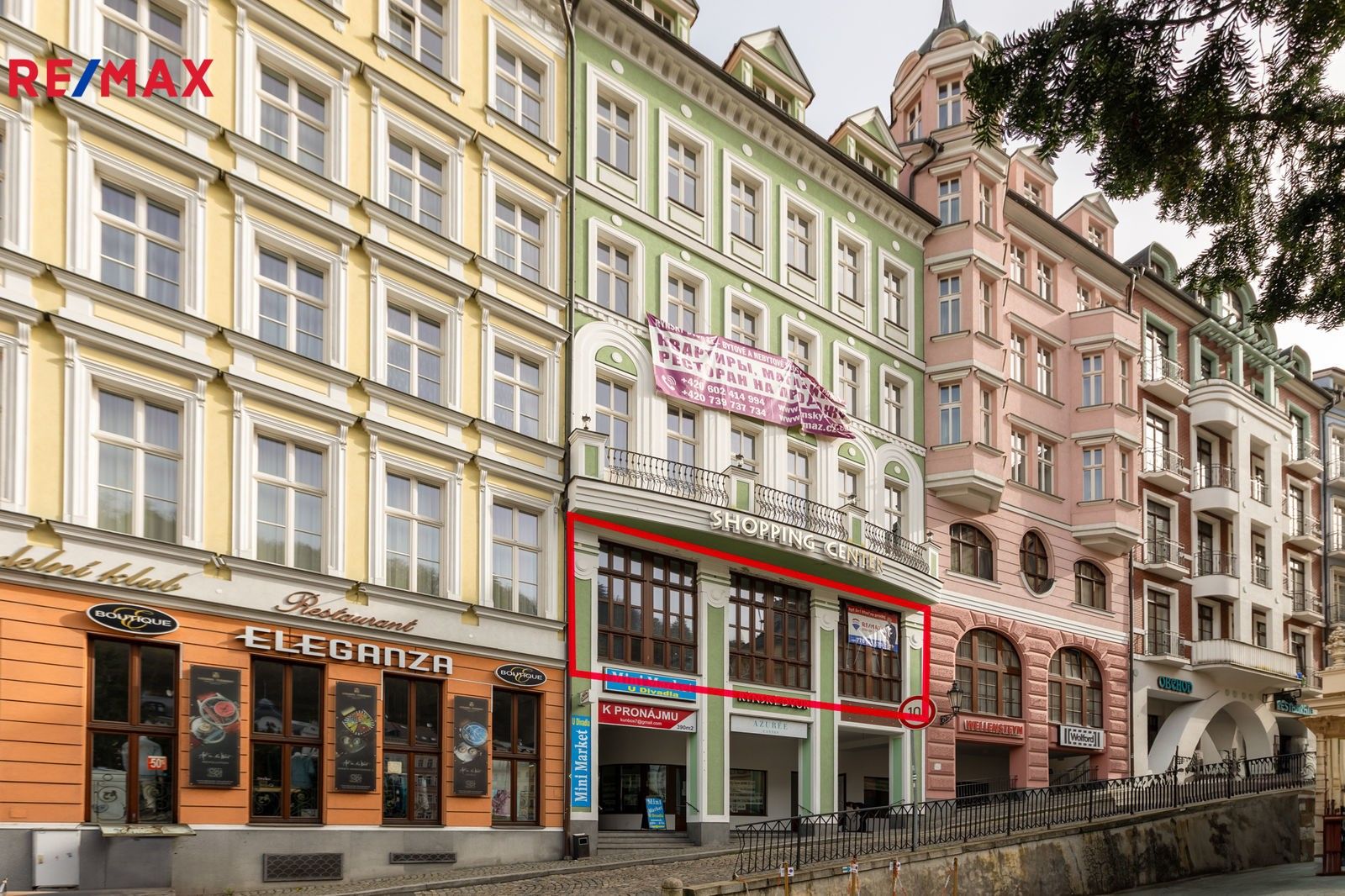 Prodej byt 5+kk - Divadelní náměstí, Karlovy Vary, Česko, 181 m²