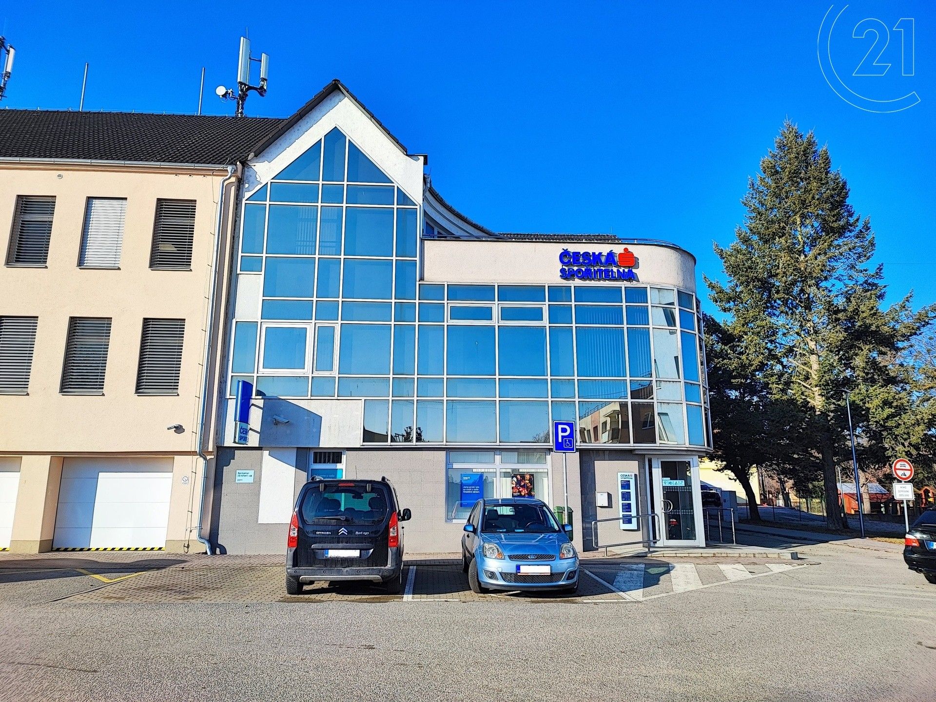 Prodej kancelář - Komenského náměstí, Rosice, 440 m²