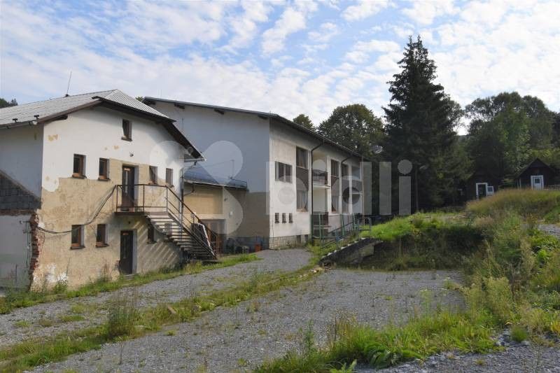 Ubytovací zařízení, Dolní Údolí, Zlaté Hory, 450 m²