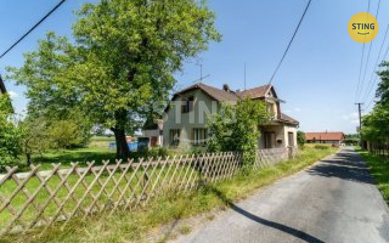 Prodej rodinný dům - Lučina, 400 m²