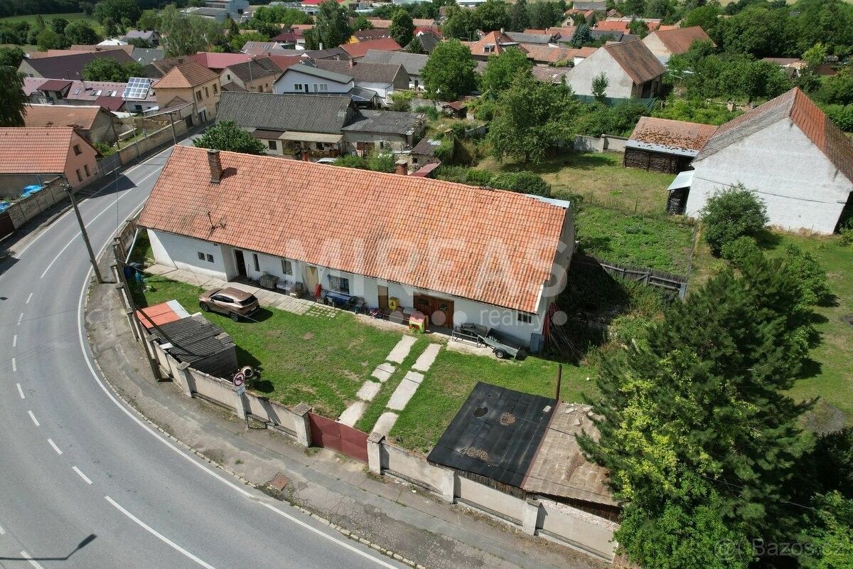 Prodej dům - Milovice nad Labem, 289 23, 467 m²