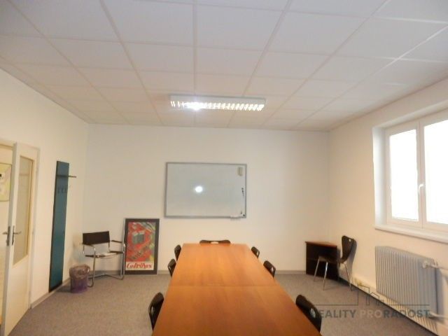 Prodej kancelář - Banskobystrická, Brno, 490 m²