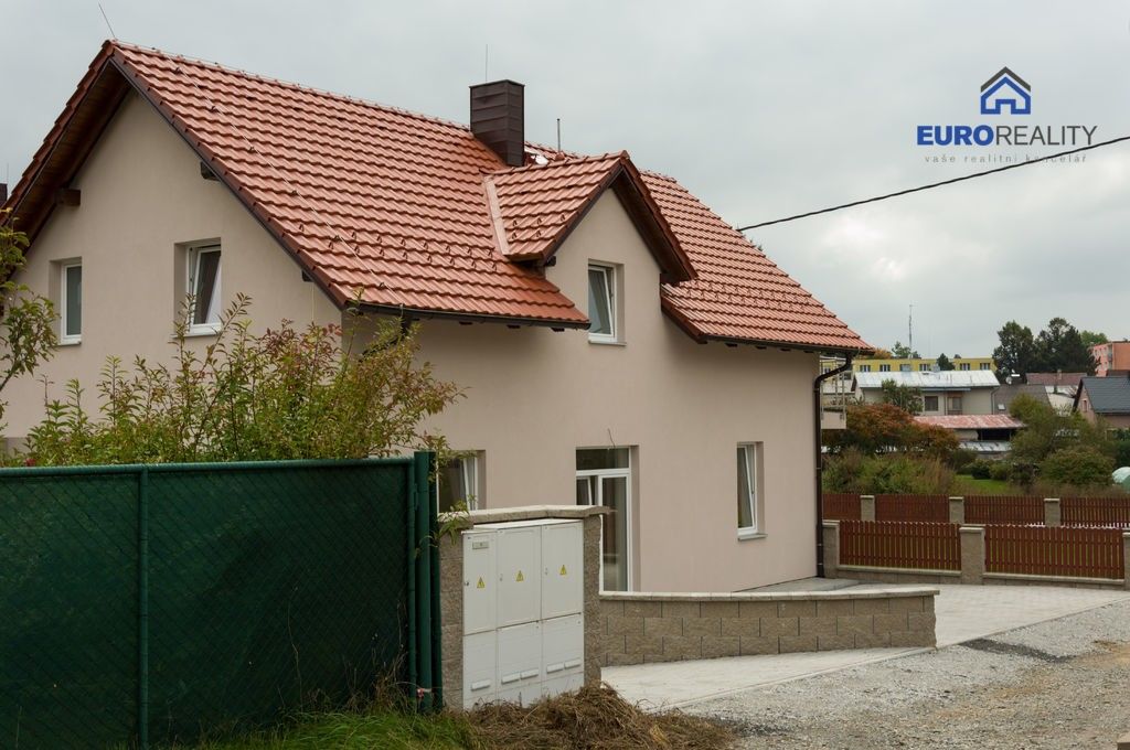 Prodej rodinný dům - Klimentov, Velká Hleďsebe, 188 m²